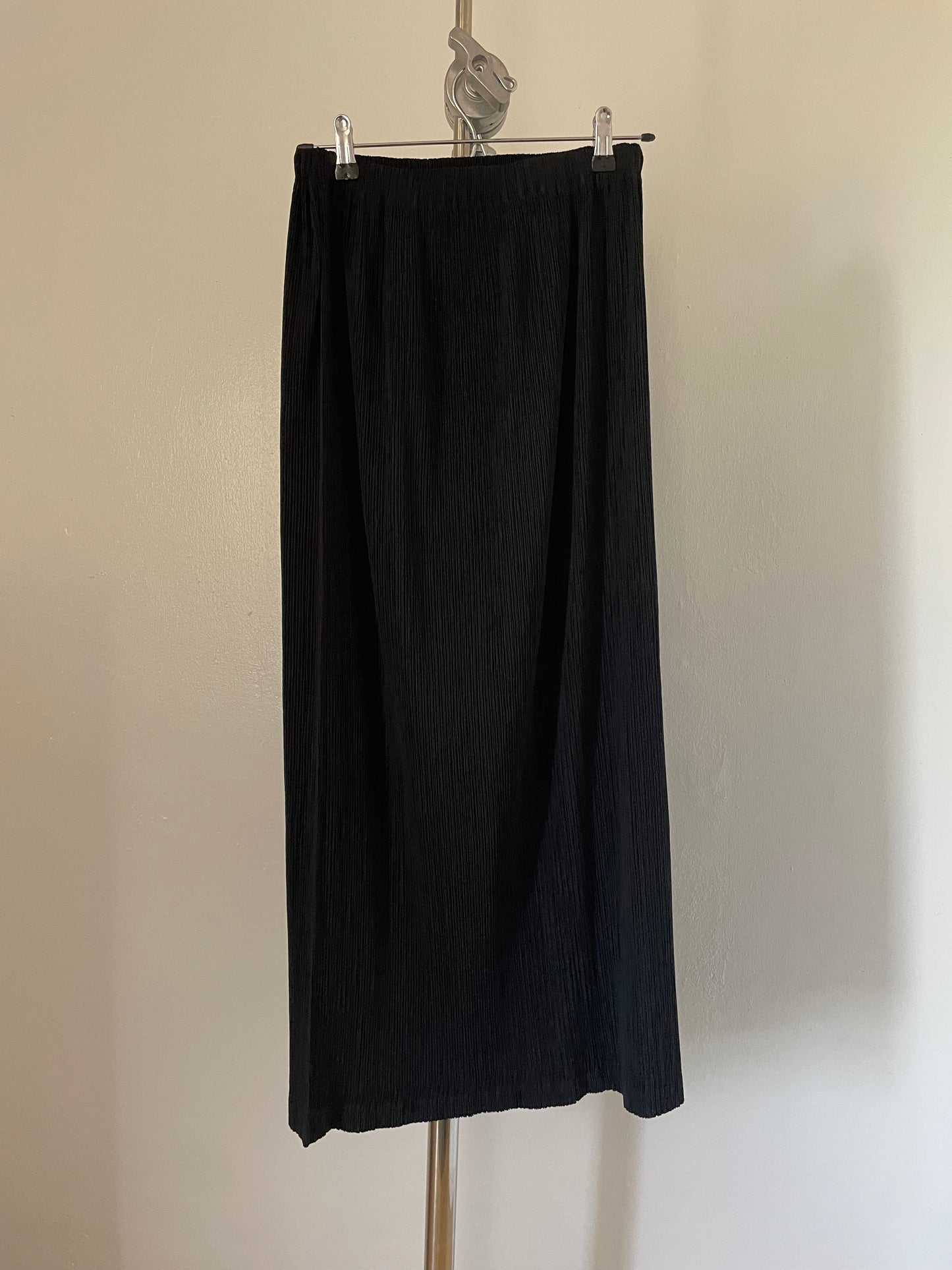 Issey Miyake White Label black pleated skirt suit