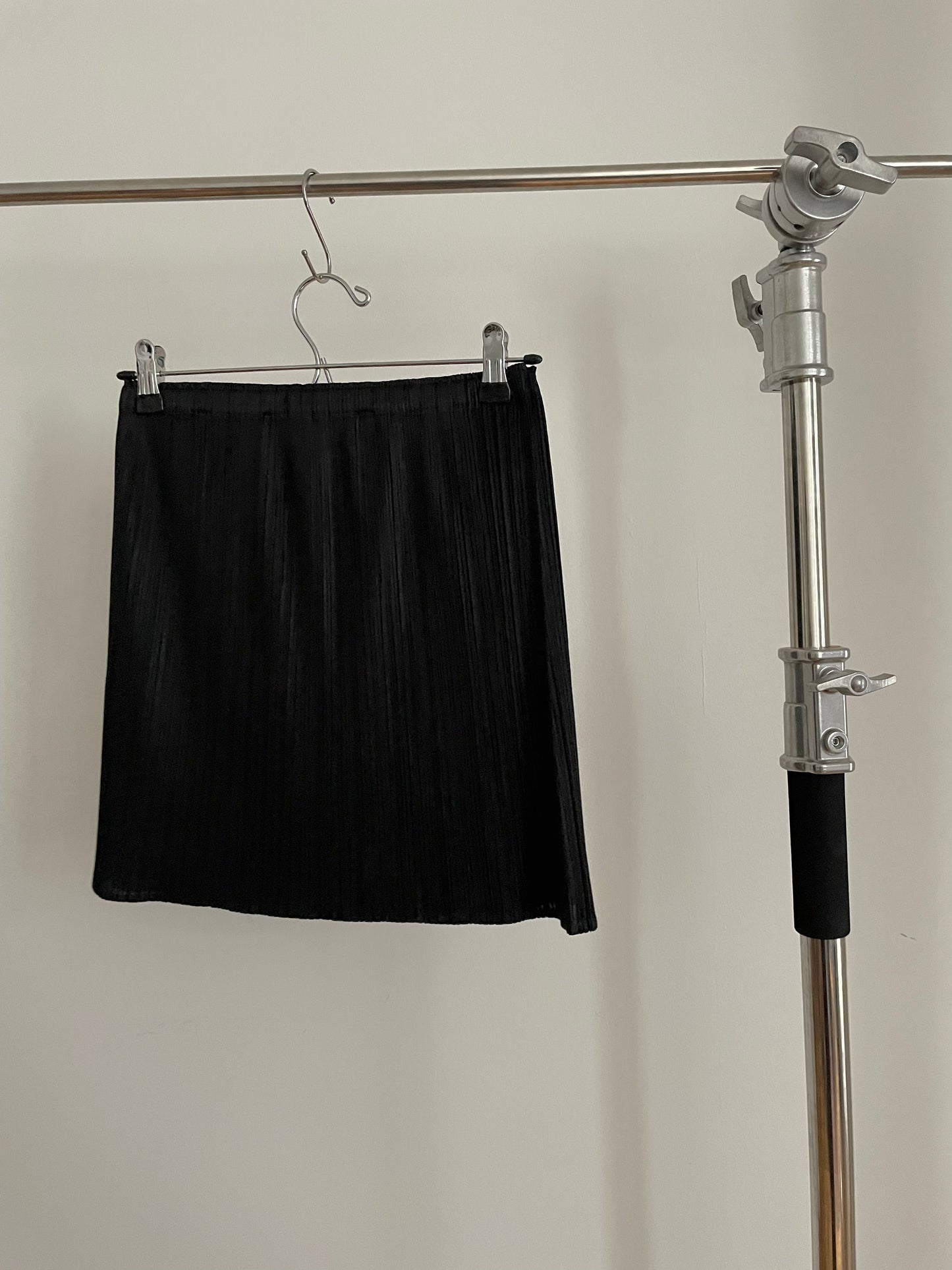 Pleats Please Issey Miyake black pleated mini skirt