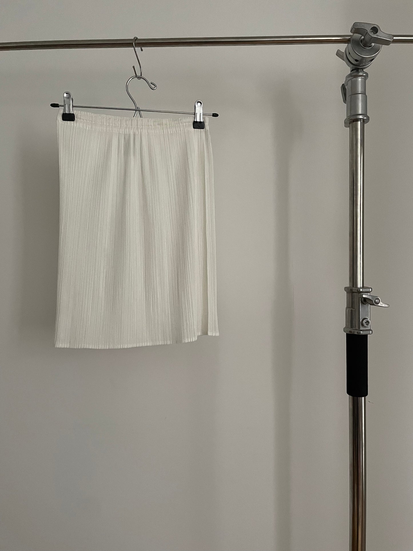 Pleats Please Issey Miyake white pleated mini skirt