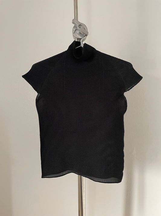 Issey Miyake Pleats T black waffle pleated mockneck