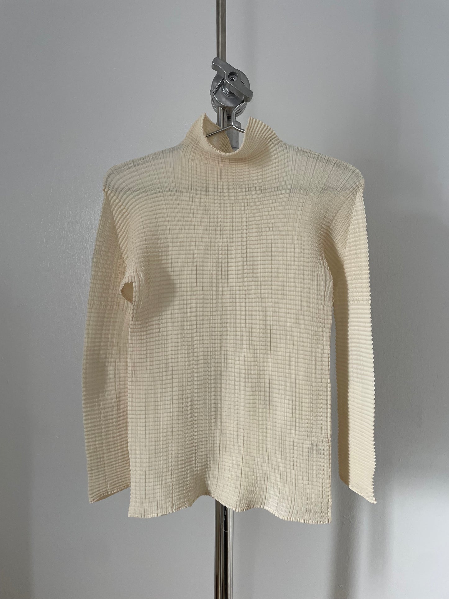 Issey Miyake Pleats T cream waffle pleated long sleeve turtleneck