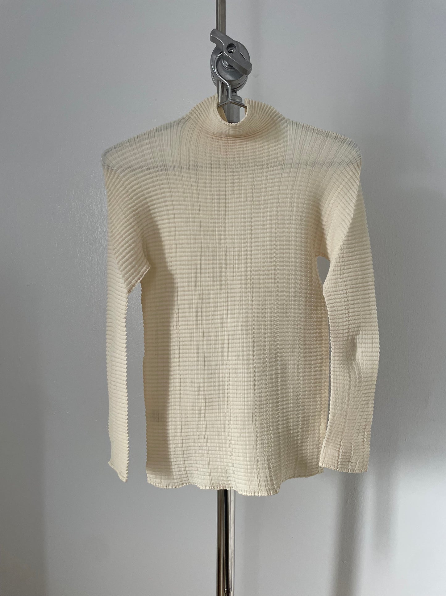 Issey Miyake Pleats T cream waffle pleated long sleeve turtleneck
