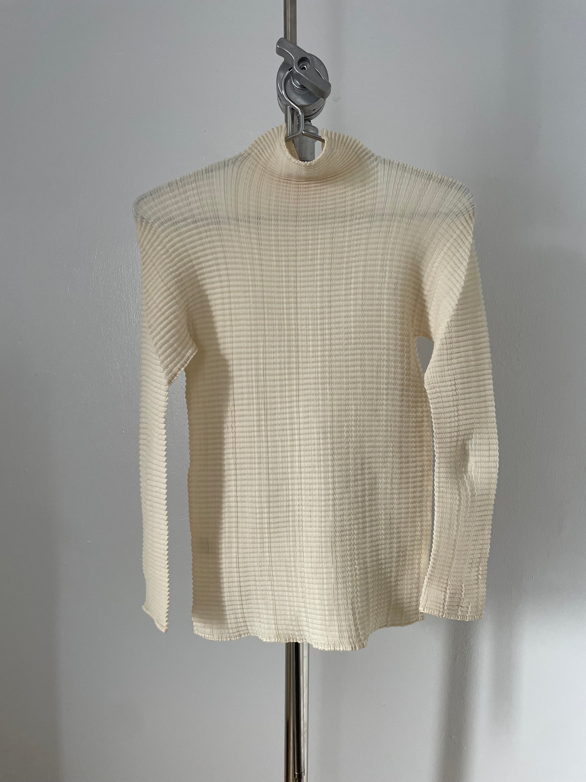 Issey Miyake Pleats T cream waffle pleated long sleeve turtleneck