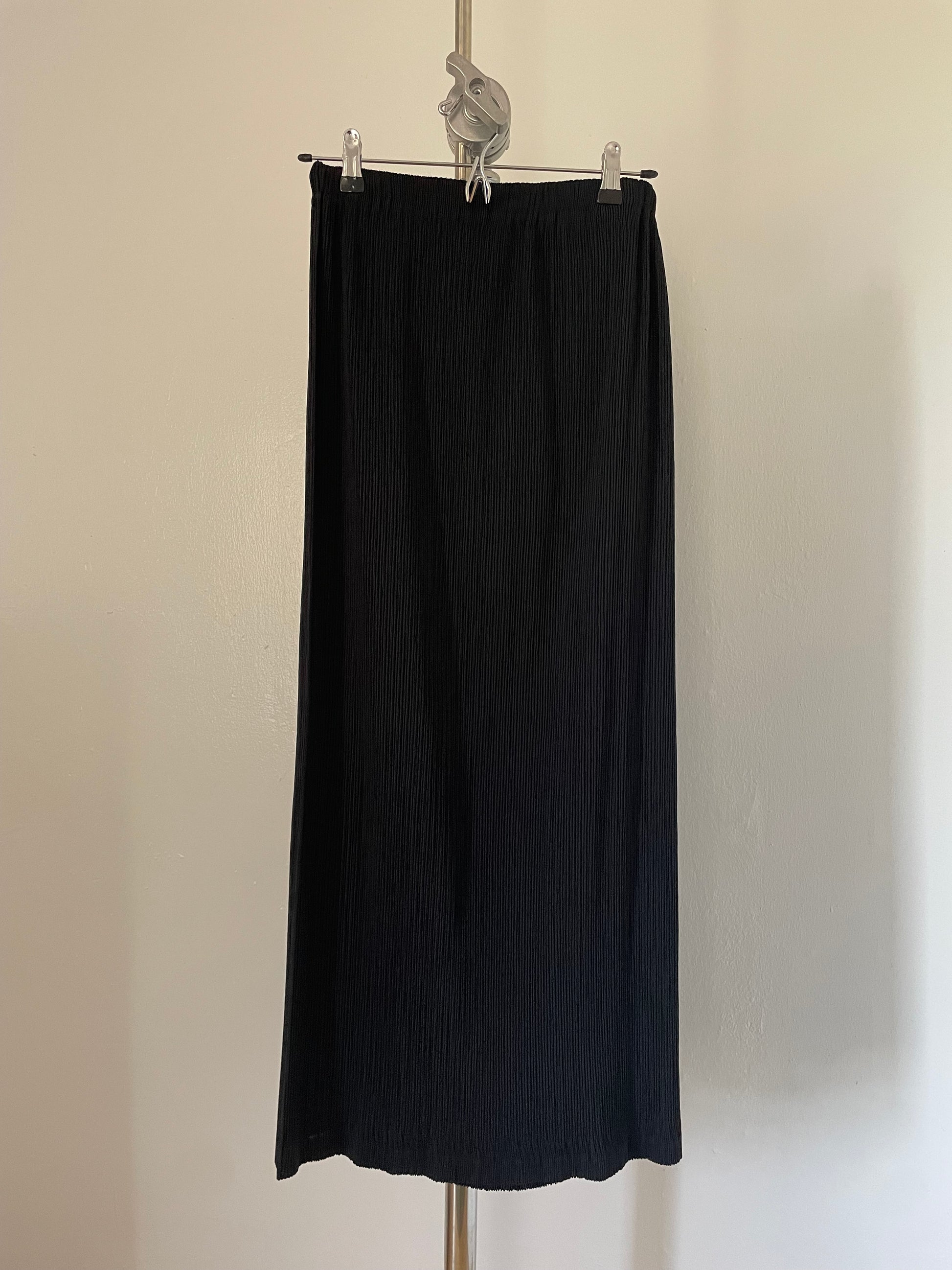 Issey Miyake White Label black pleated skirt suit