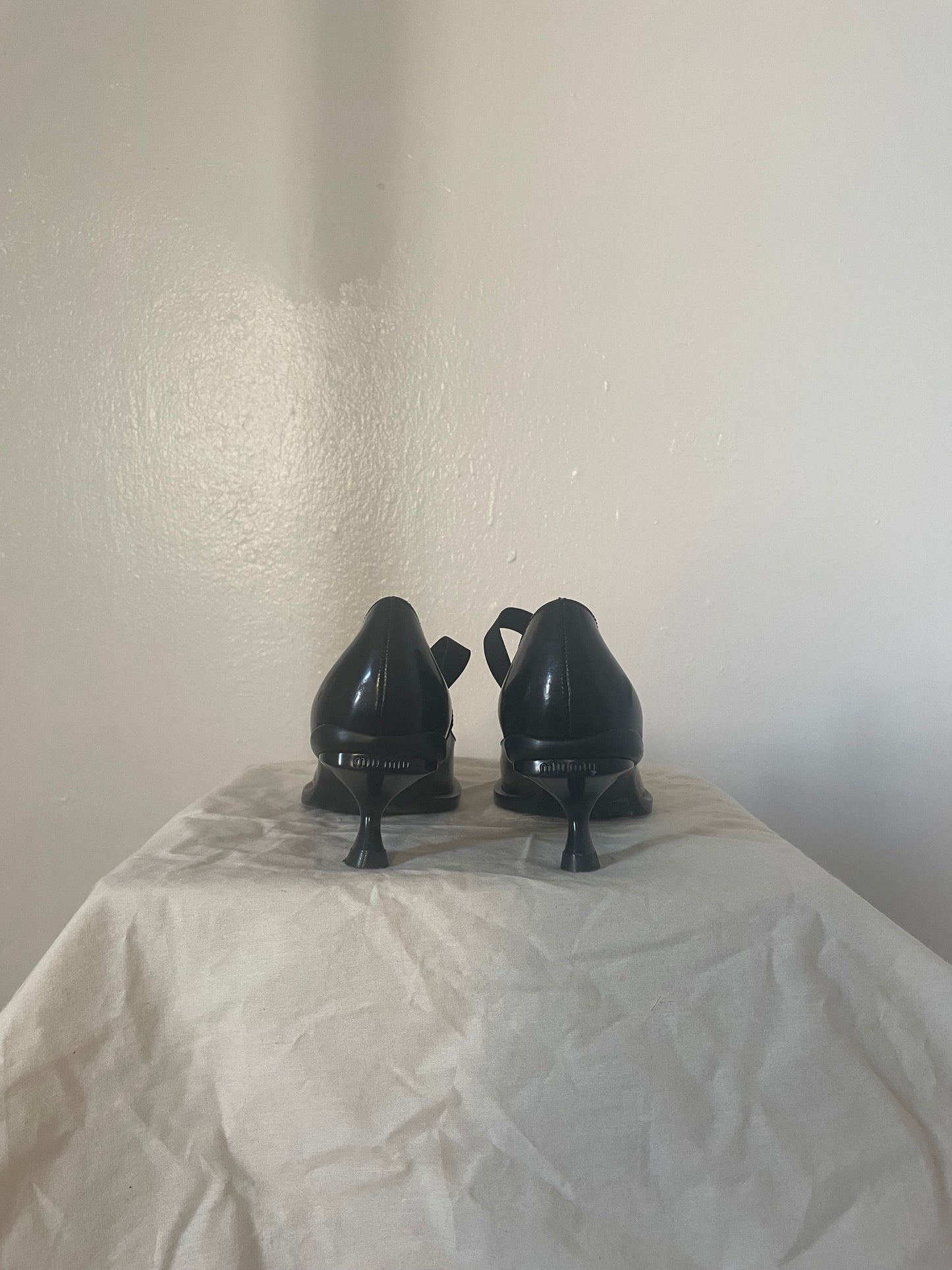 Miu Miu fall/winter 1997 black Mary Jane pumps