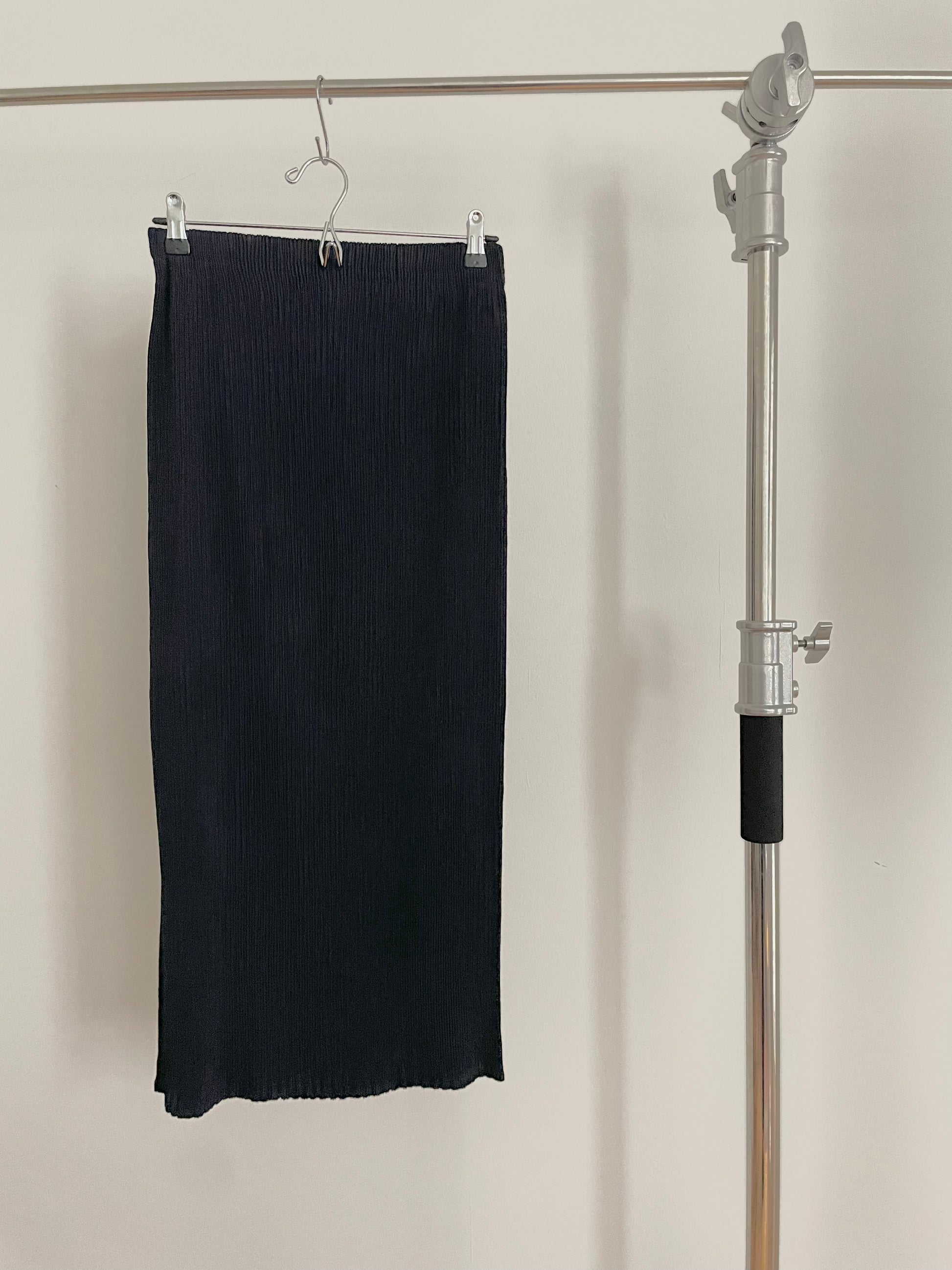 Vintage Issey Miyake White Label navy pleated midi skirt